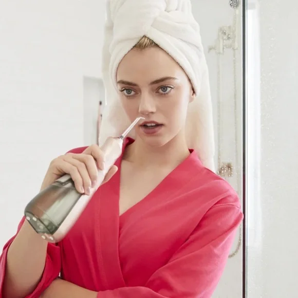 LIKE NEW~BURST water flosser ROSE GOLD - Picture 4 of 7